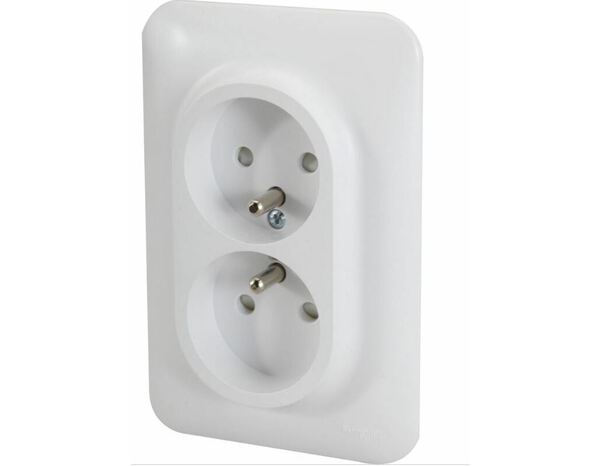 Double prise avec terre verticale "Ovalis" blanc - 16 A - Brico Dépôt