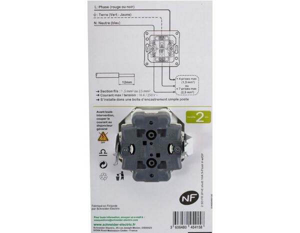 Double prise avec terre verticale "Ovalis" blanc - 16 A - Brico Dépôt