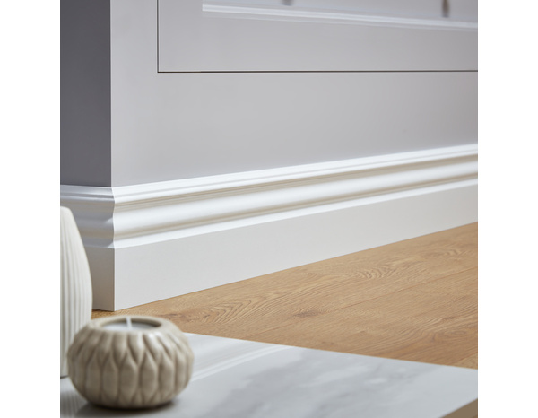 Plinthe moulurée blanche L. 220 cm x l. 120 mm x Ép. 19 mm - GoodHome - Brico Dépôt
