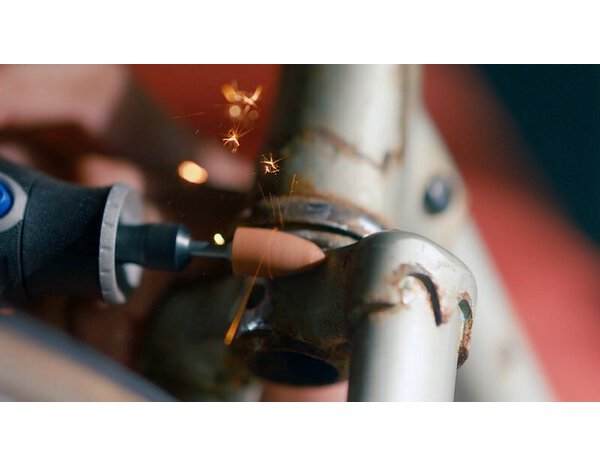 Coffret de 100 accessoires multi-usage - Dremel - Brico Dépôt