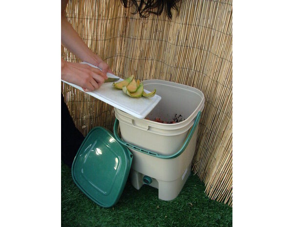 Composteur de cuisine gris 20 L - 30 x 30 x 40cm - Brico Dépôt