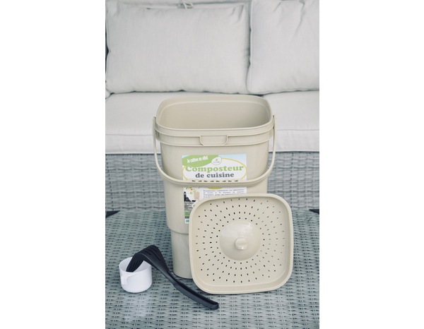 Composteur de cuisine gris 20 L - 30 x 30 x 40cm - Brico Dépôt