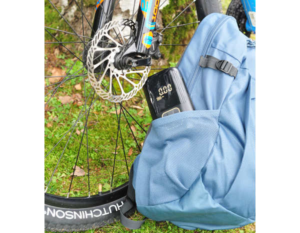 Gonfleur sans fil 7,4 V et chargeur téléphone en USB-C - Prodif - Brico Dépôt