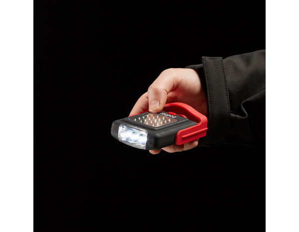 Lampe torche carré LED rouge - 220 lm - Brico Dépôt