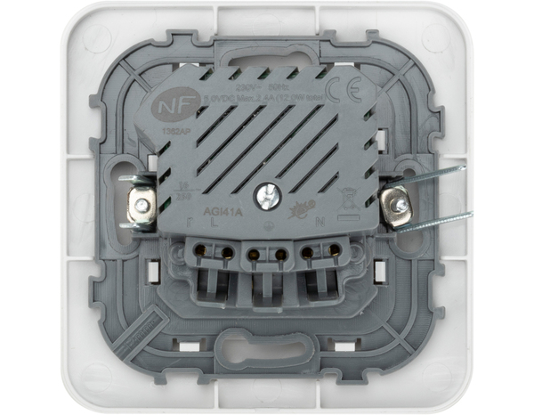 2P+T Et Chargeur Usb Type-A complet "Mauka" - Brico Dépôt