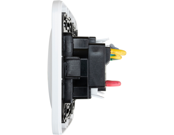 Triple Prise 2P+T Precablée "Zephyr" - Brico Dépôt