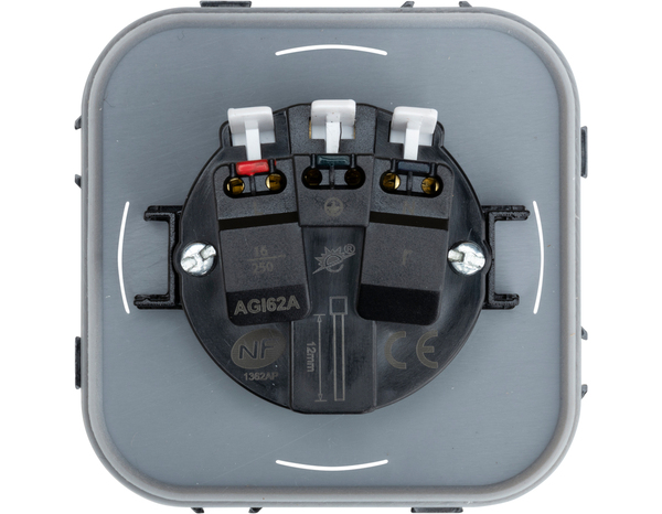 Prise étanche 2 points + T "Zephyr" - Brico Dépôt