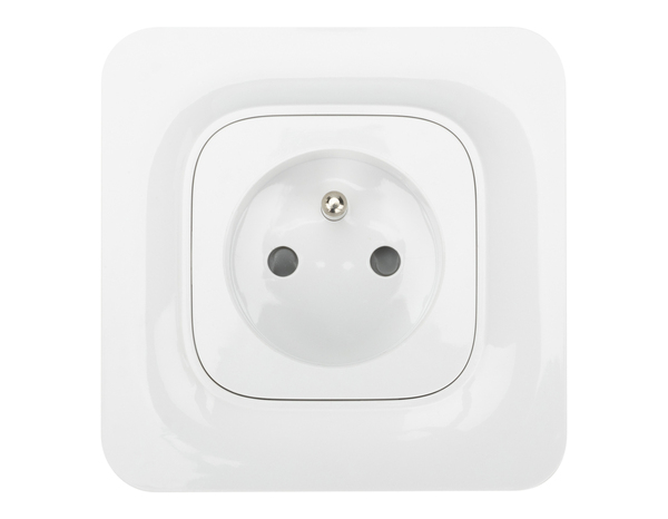 Lot 10 Prises 2P+T complet "Mauka" - Brico Dépôt