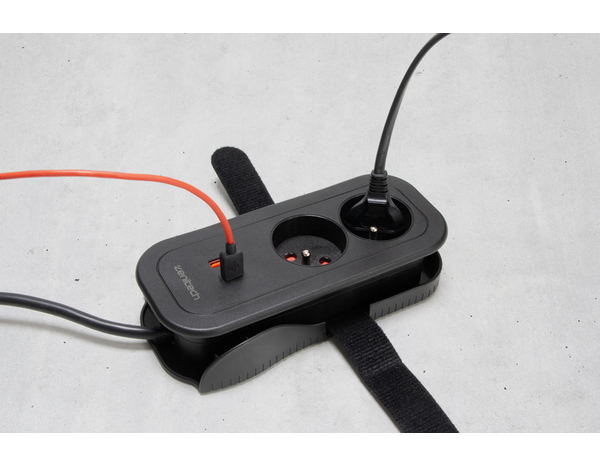 Bloc 2 prises nomade 16 A en USB A et C - 1,6 mètres - Zenitech - Brico Dépôt