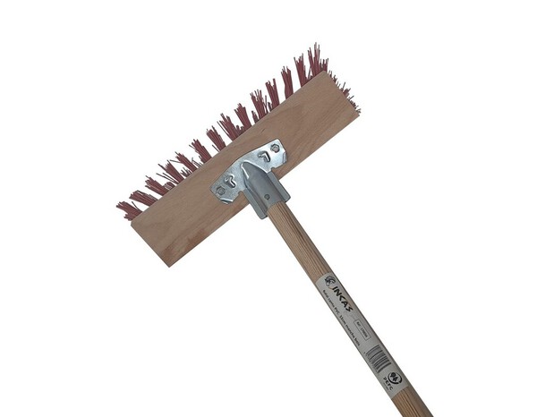Balai cantonnier manche en bois 140 cm - Brico Dépôt