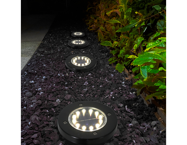 6 spots à piquer solaire noir 4000K - Brico Dépôt