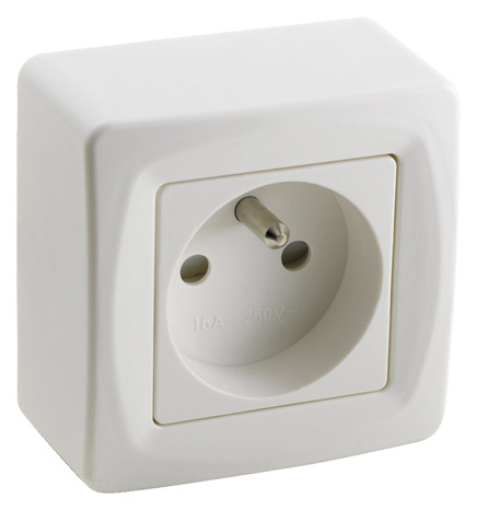 Prise 2P+T - Brico Dépôt