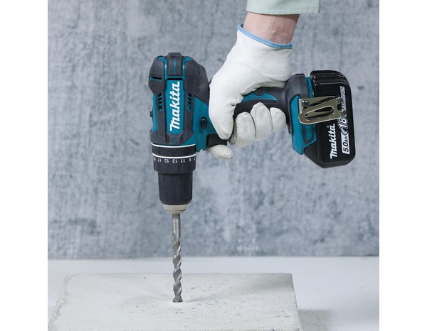 Perceuse à percussion Brushless 18V + 2 batteries 3Ah - DHP482SFE - Makita - Brico Dépôt