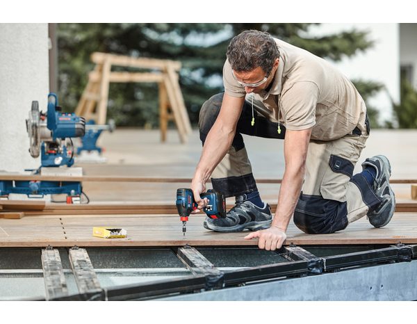 Visseuse à choc sans fil 18V machine seule  - GDX18V-210C - Bosch Professional - Brico Dépôt