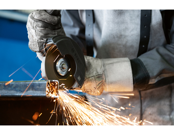 Meuleuse filaire 125Mm 1000W - GWS12-125 - Bosch Professional - Brico Dépôt