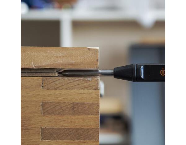 Crayon de chantier + 6 recharges en graphite diam. 2,8 mm - MAGNUSSON - Brico Dépôt