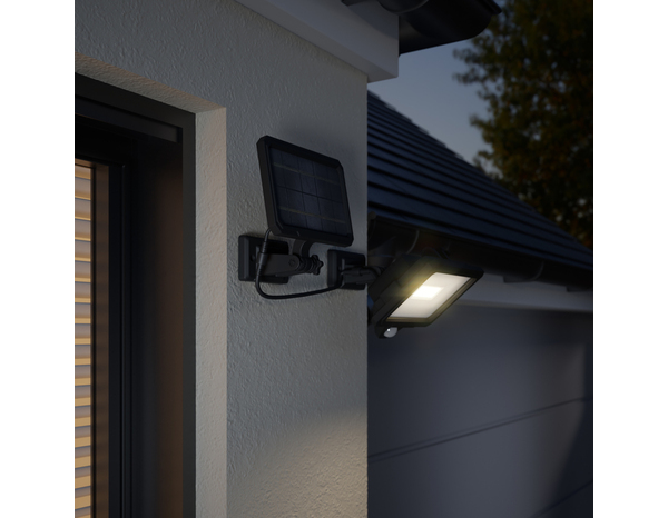 Projecteur solaire détecteur 1000 LM 5000K IP44 - Marque BLOOMA - Brico Dépôt