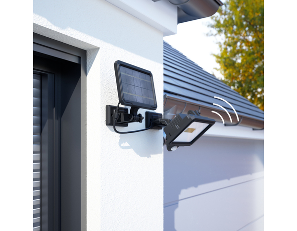 Projecteur solaire détecteur 1000 LM 5000K IP44 - Marque BLOOMA - Brico Dépôt