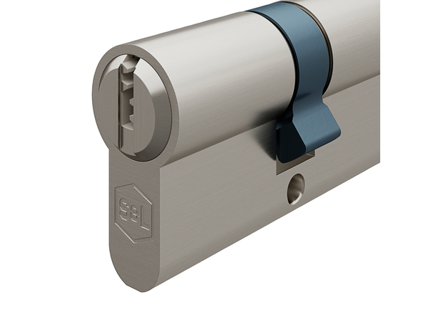 Serrure cylindre 6 goupilles satin nickel 30 X 30 mm - Brico Dépôt