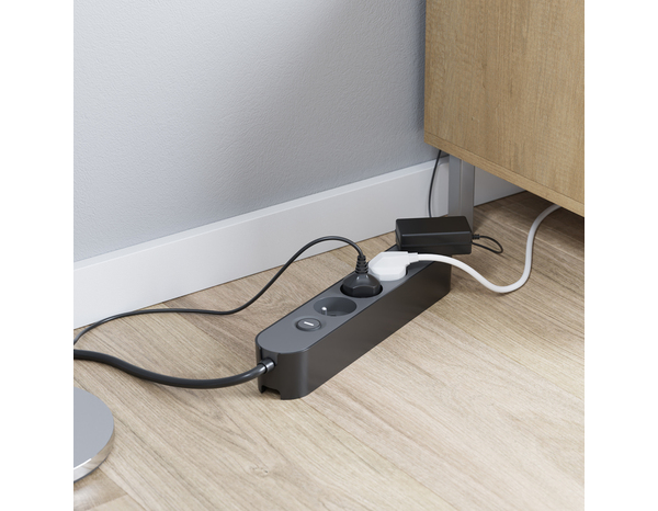 Bloc 4 prises 1,5 m gris et noir - Brico Dépôt