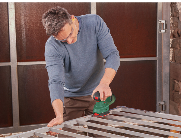 Ponceuse sans-fil UniversalSander 18V-10 sans batterie - Bosch - Brico Dépôt