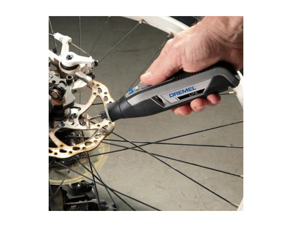 Outil Dremel Lite 7760 sans fil Li-Ion (3,2V) + 15 accessoires - Dremel - Brico Dépôt