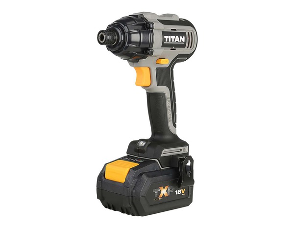 Visseuse à choc brushless 18V + Batterie 4Ah + Chargeur + 19 accessoires - Titan - Brico Dépôt