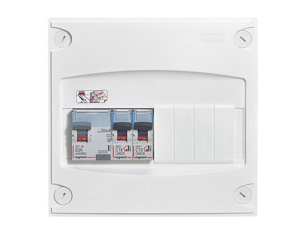 Tableau monté câblé extension chambre - Legrand - Brico Dépôt