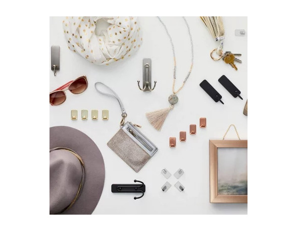 4 crochets petit modèle inox décoratifs - Command - Brico Dépôt