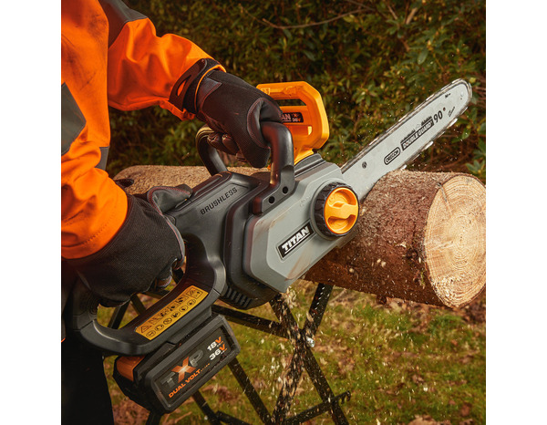 Tronçonneuse batterie 36 V + batterie 4 Ah et chargeur - Titan - Brico Dépôt