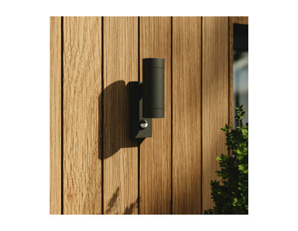 Applique murale à détecteur Tiarela gu10 noir - Marque BLOOMA - Brico Dépôt