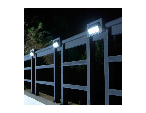 Applique murale led solaire ip65 - Marque BLOOMA - Brico Dépôt