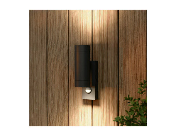 Applique murale à détecteur Tiarela gu10 noir - Marque BLOOMA - Brico Dépôt