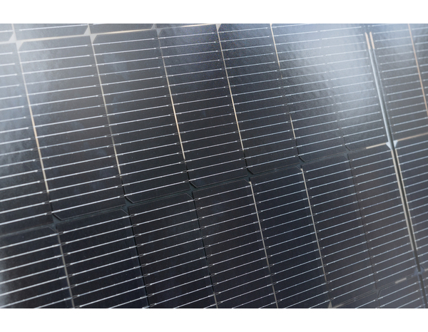 Kit photovoltaïque plug & play 860 W - 2 panneaux 430 W - Brico Dépôt