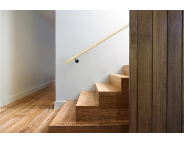 Kit main courante sapin épicéa naturel + 2 supports noir - Ø 40 x 2000 mm   - Brico Dépôt