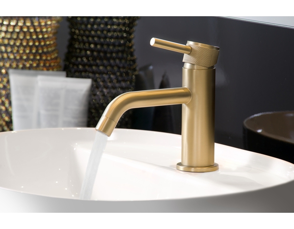 Mitigeur lavabo M SINDIA finition or brossé - cartouche céramique et vidage clic-clac - Brico Dépôt