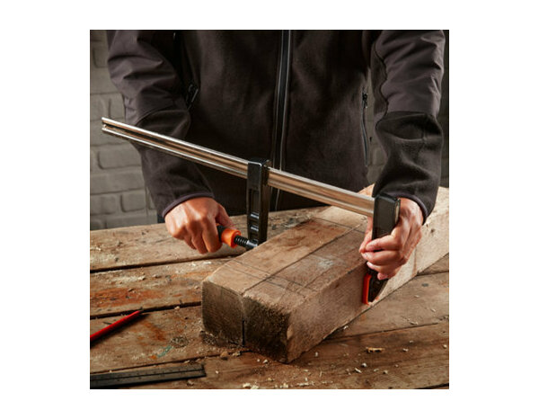 Serre joint a visser 450x100mm - MAGNUSSON - Brico Dépôt