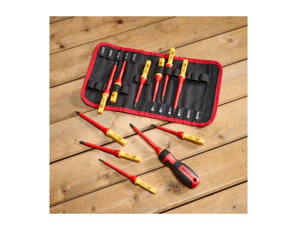 Lot 12 tournevis isolees interchang. - Forge steel - Brico Dépôt