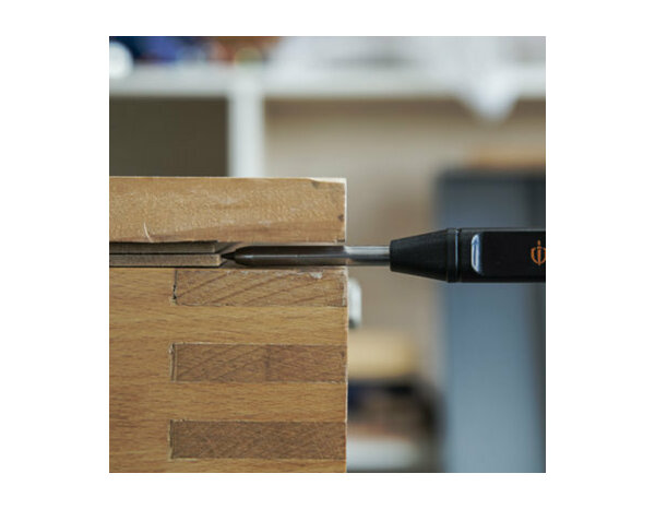 Crayon graphite clip ceinture avec taille crayon intégré - MAGNUSSON - Brico Dépôt