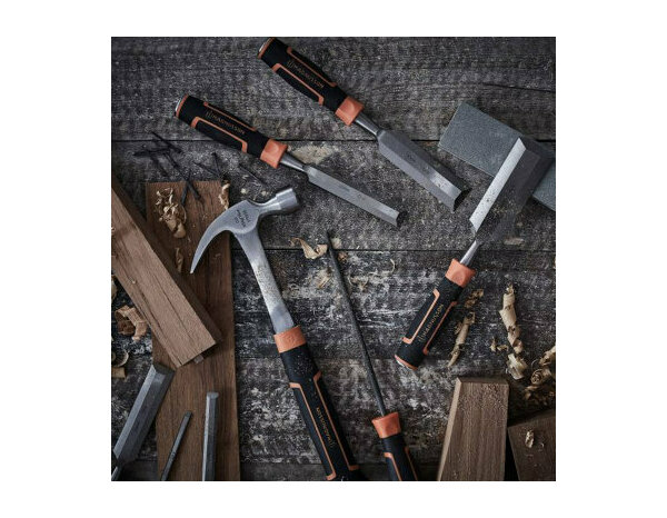 Marteau arrache clous monobloc, tête acier au carbone - MAGNUSSON - Brico Dépôt