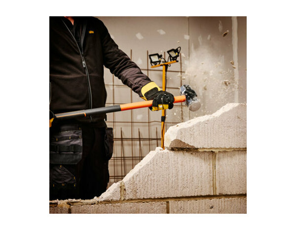 Masse 4kg, 85 cm tête acier au carbone - MAGNUSSON - Brico Dépôt