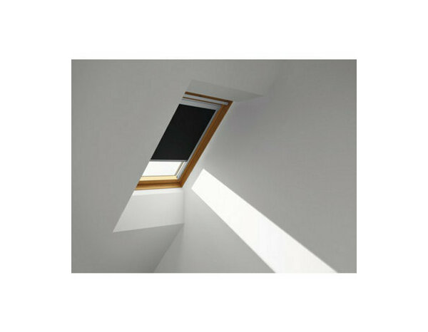 Store occultant noir "DBL S06 4249" - Velux - Brico Dépôt