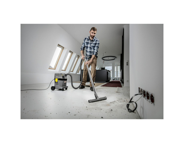 Aspirateur eau et poussière "PRO NT600" 22L - Brico Dépôt