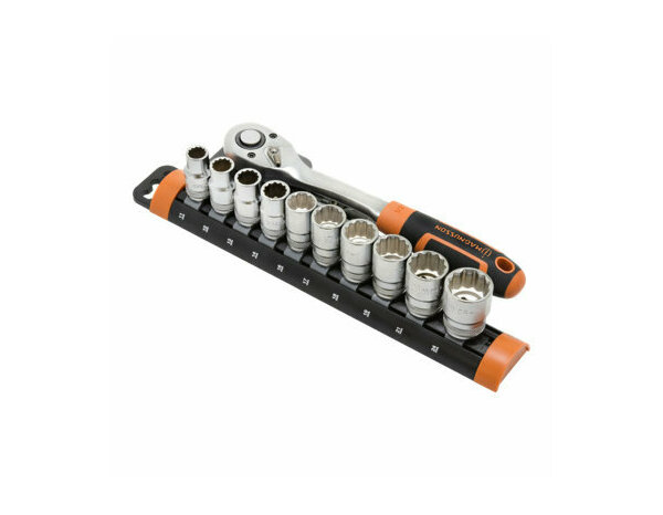 Kit de douilles + cliquet 1/2, 13 pièces - MAGNUSSON - Brico Dépôt