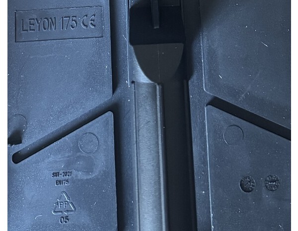 Poste à souder INVERTER MMA 120A ECO 230V compact et léger - Brico Dépôt