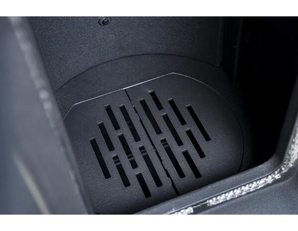 Poêle à bois fonte ROYCE 9,2 kW pour 80 m² avec rangement bûches intégré - Brico Dépôt