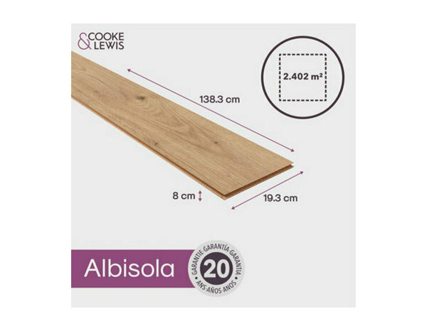 Sol stratifié à clipser 8 mm AC4, compatible pièce humide, marron naturel effet chêne ALBISOLA WP - 138,3 x 19,3 cm - Cooke and Lewis - Brico Dépôt