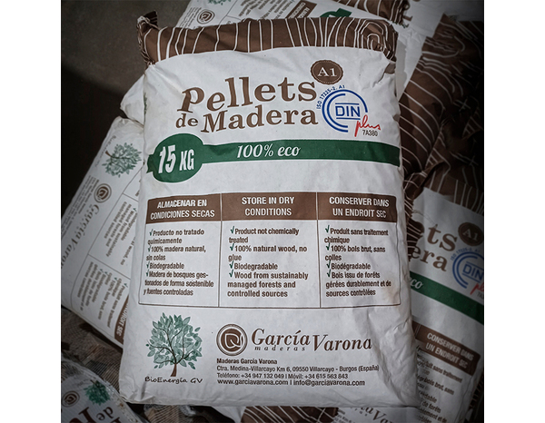 Granulé de bois Din Plus - Sac de 15 kg, taux d'humidité : ≤ 10% - Brico Dépôt