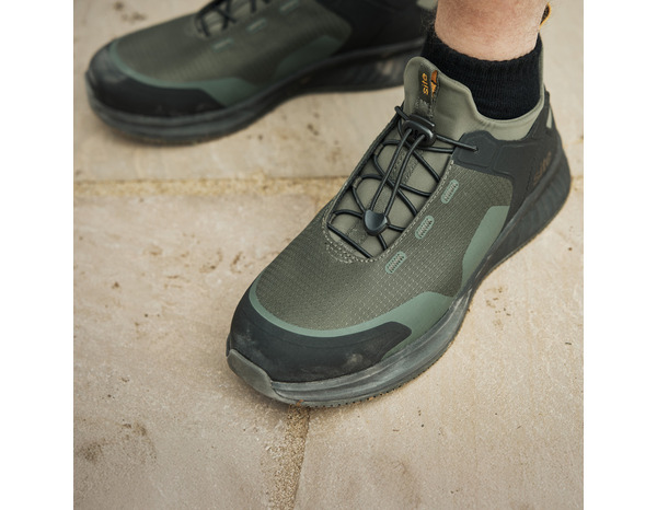 Chaussure de sécurité TAMBERI verte pointure 41 - Brico Dépôt