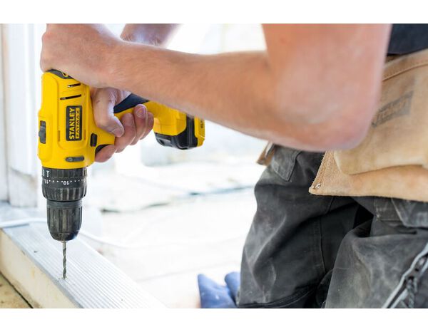 Perceuse à percussion 10.8 V 1.5 Ah - Stanley Fatmax - Brico Dépôt